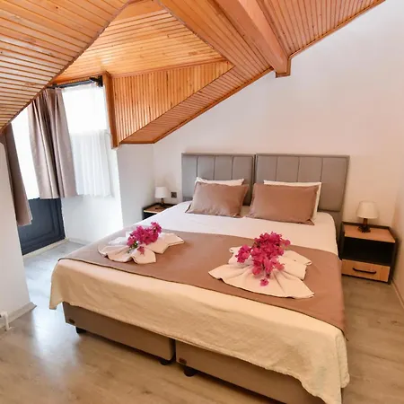 Oda ve Kahvaltı Mykonut Boutique 2*