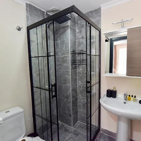 Oda ve Kahvaltı Mykonut Boutique 2*
